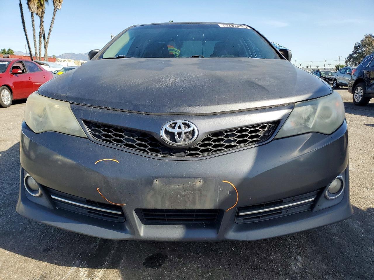 2012 TOYOTA CAMRY