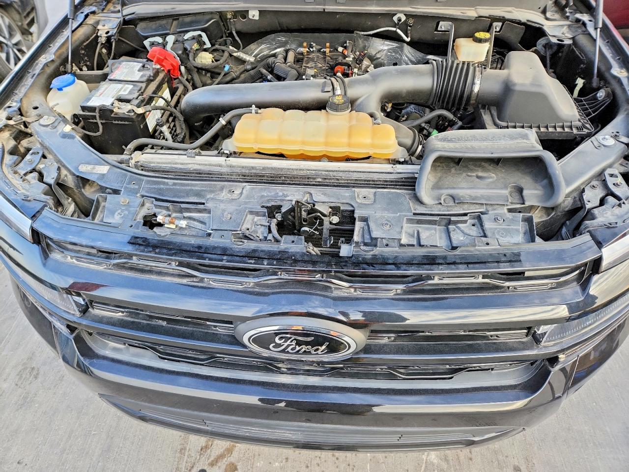 2023 FORD Expedition