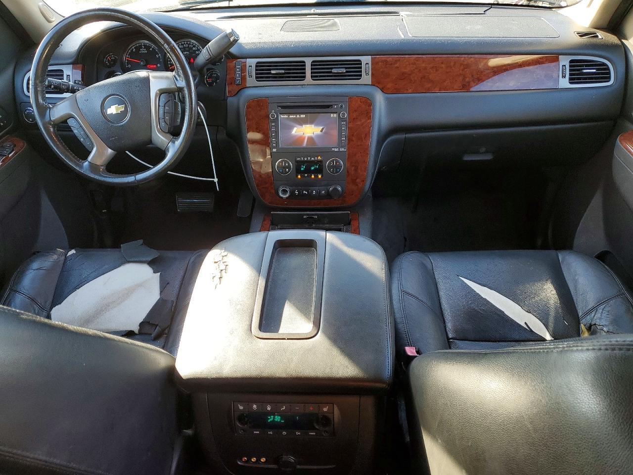 2012 CHEVROLET Suburban