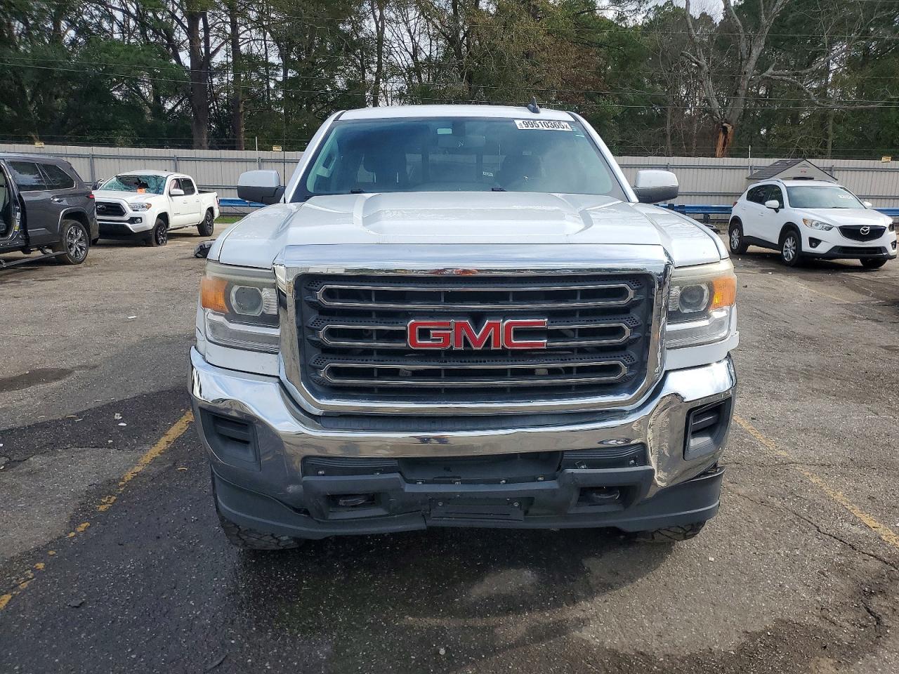 2016 GMC Sierra