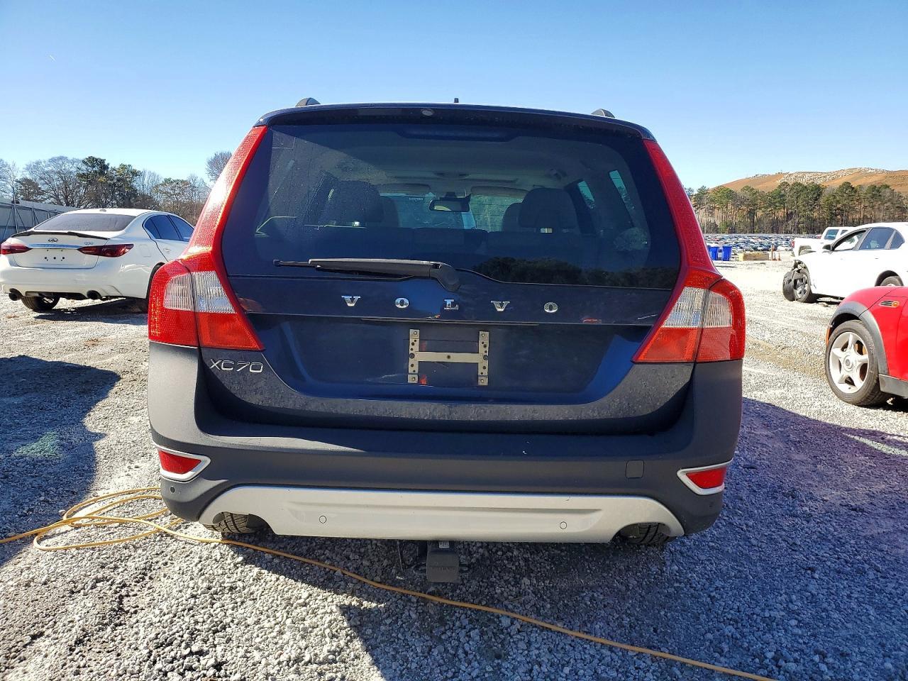 2013 VOLVO XC70