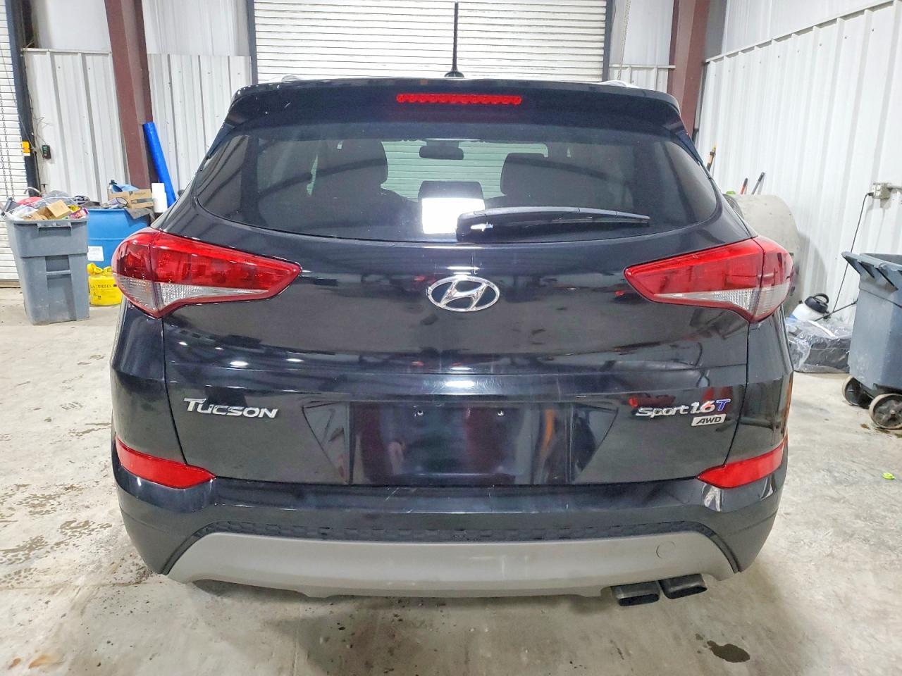 2017 HYUNDAI TUCSON