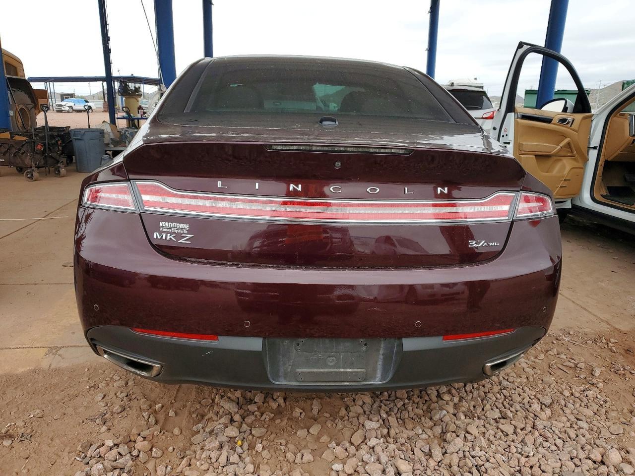 2013 LINCOLN MKZ