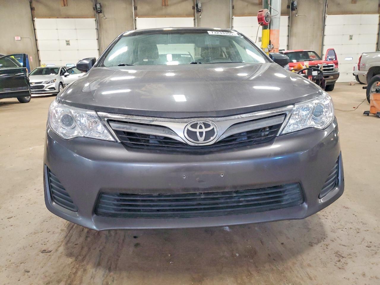2013 TOYOTA CAMRY