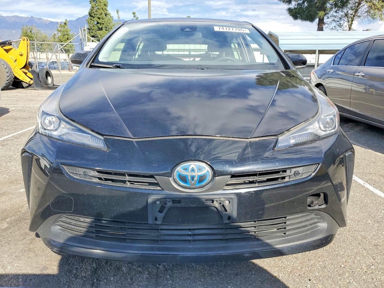 2019 TOYOTA PRIUS