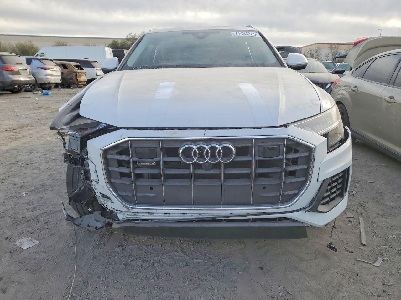 2023 AUDI Q8
