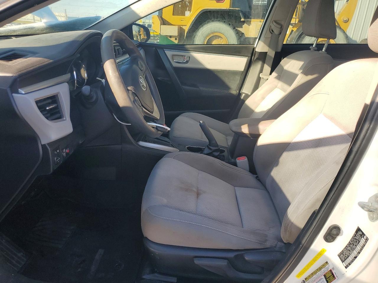 2015 TOYOTA COROLLA
