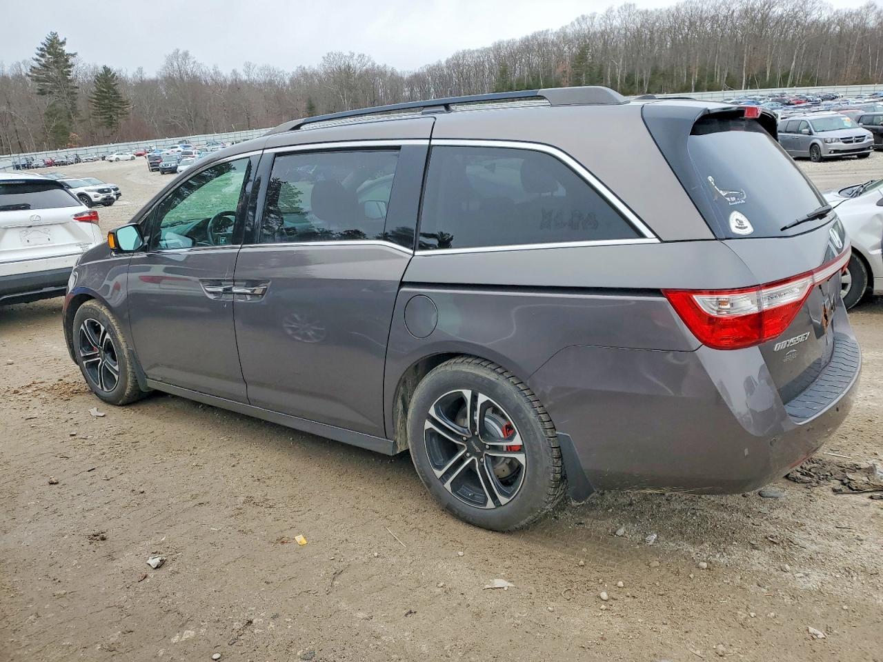 2011 HONDA ODYSSEY