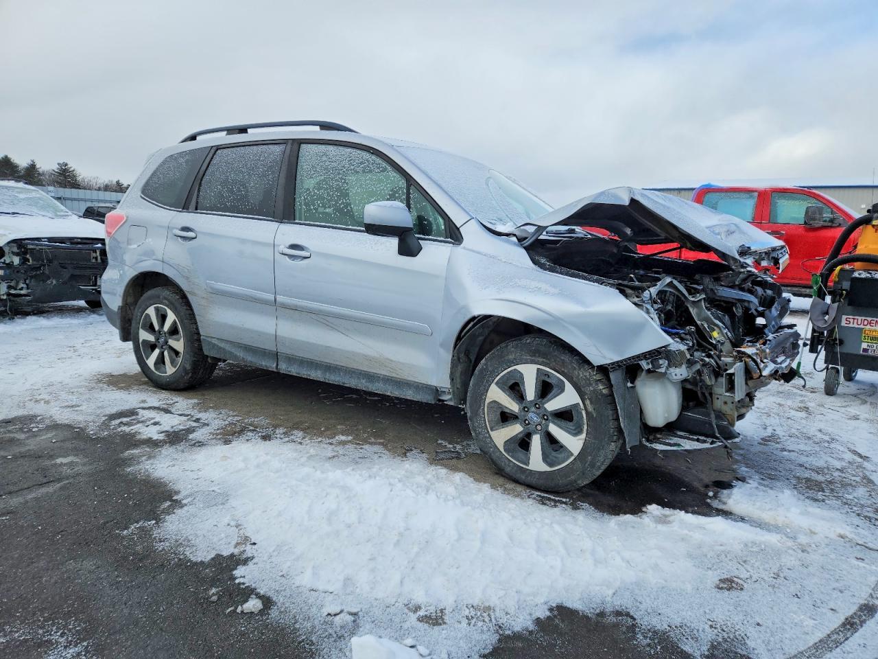 2017 SUBARU FORESTER