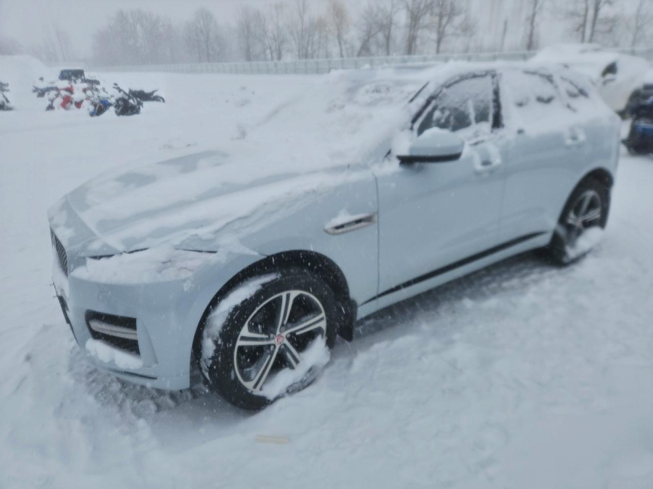 2017 JAGUAR F-Pace