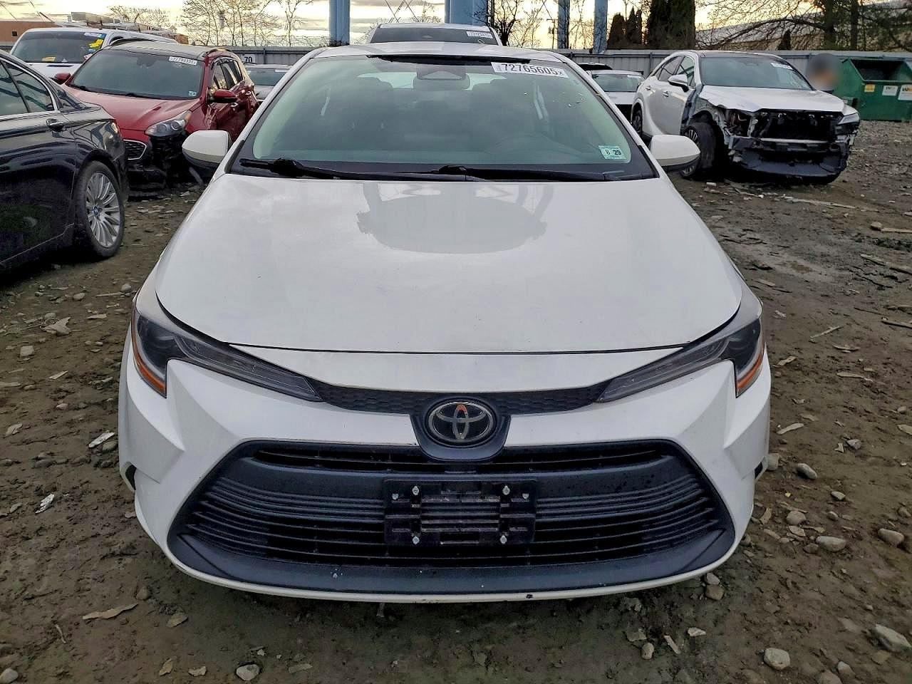 2024 TOYOTA COROLLA