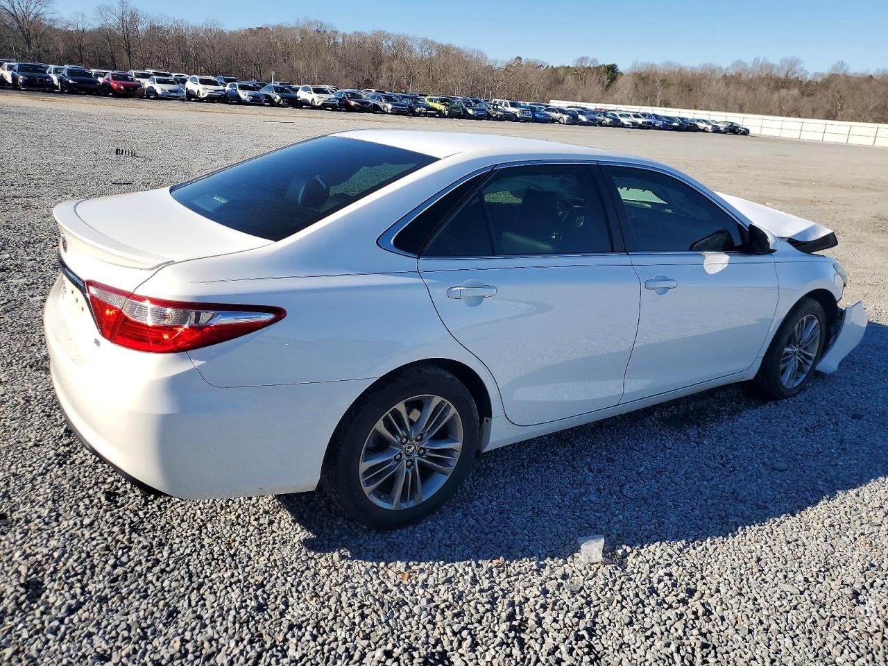2017 TOYOTA CAMRY