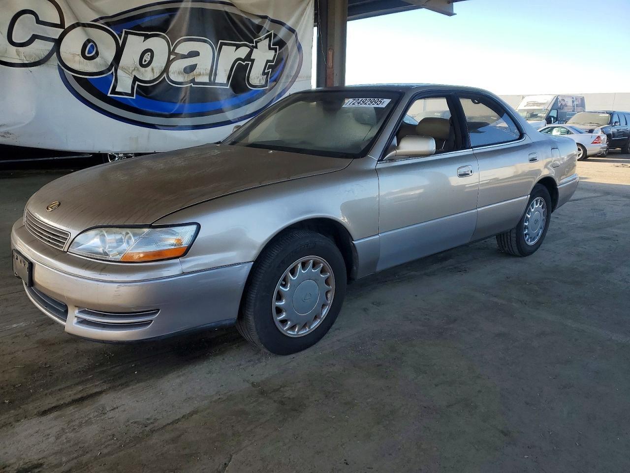 1993 LEXUS Es 300