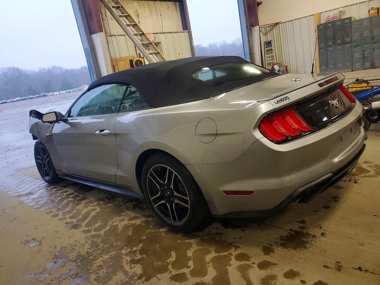 2022 FORD MUSTANG