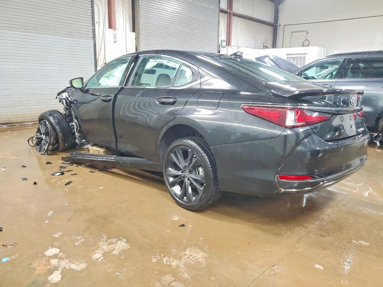 2024 LEXUS ES 300H