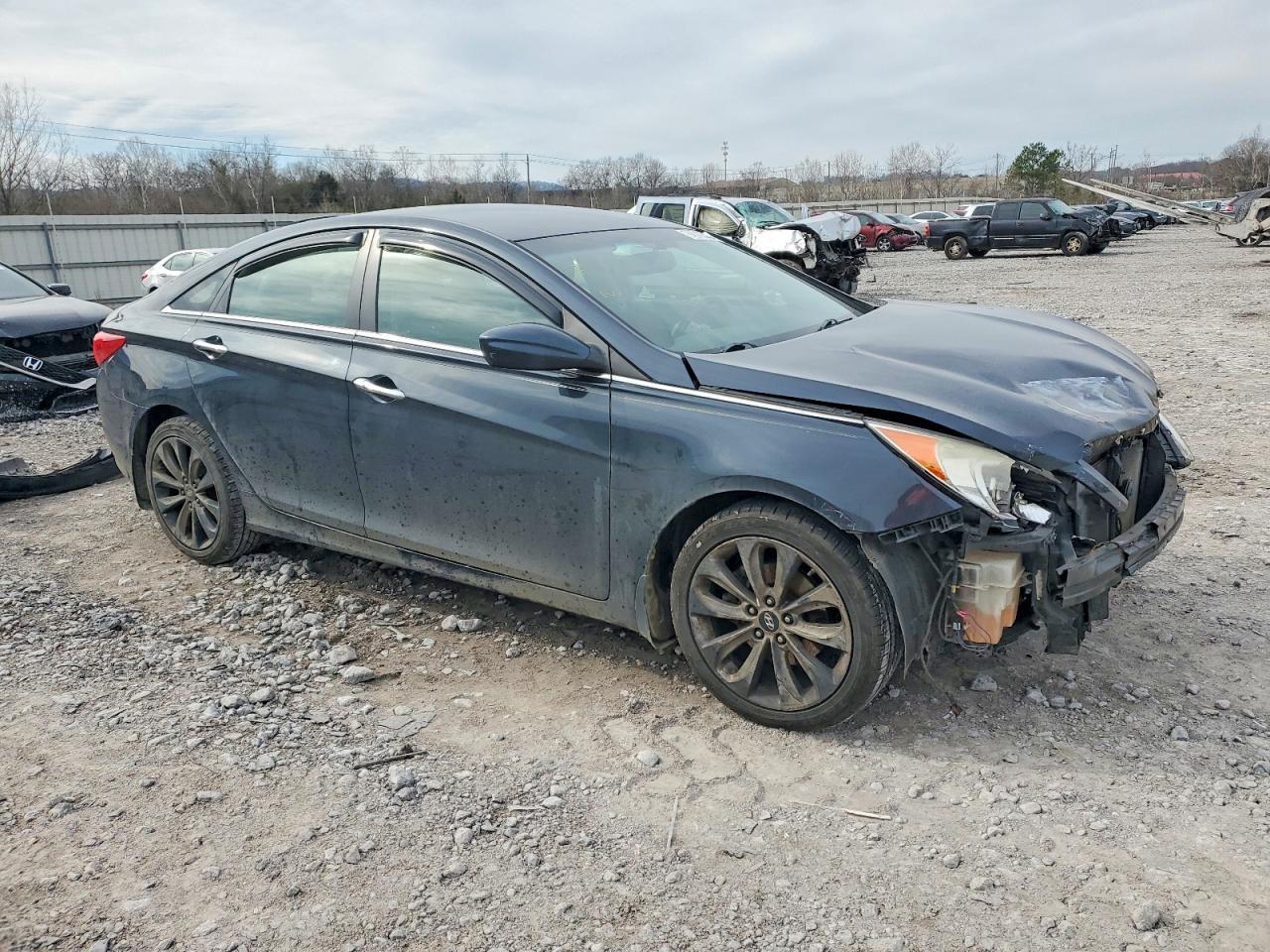2011 HYUNDAI SONATA