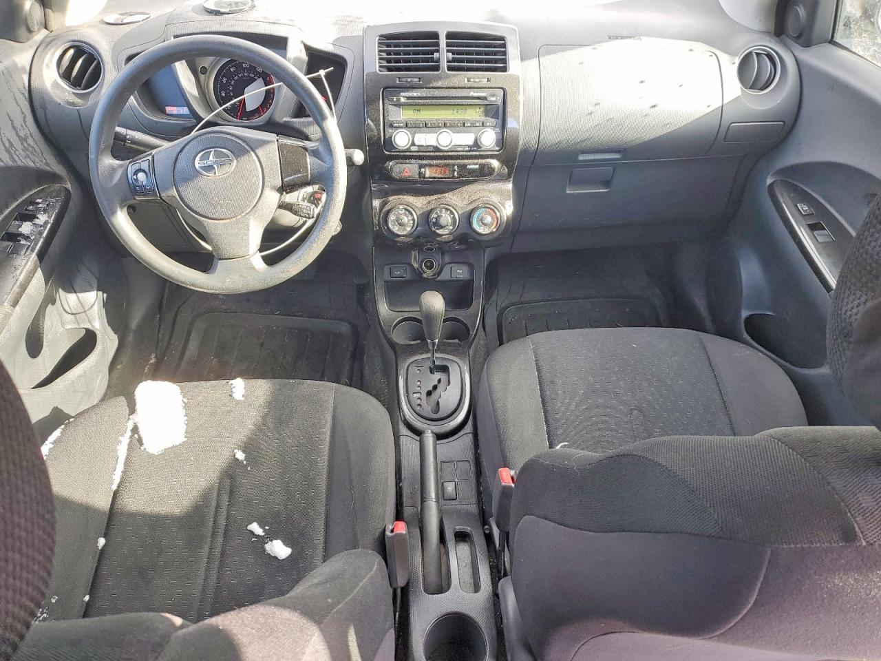2009 TOYOTA SCION