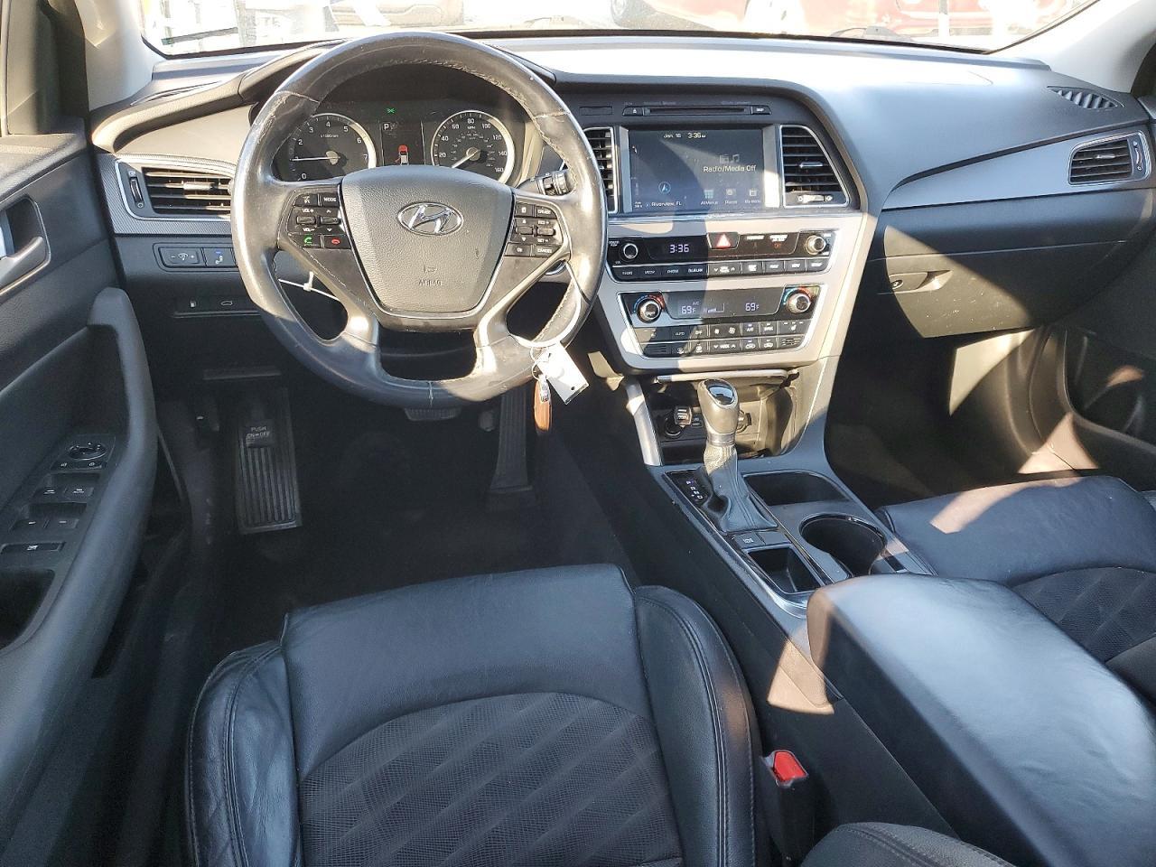 2016 HYUNDAI SONATA