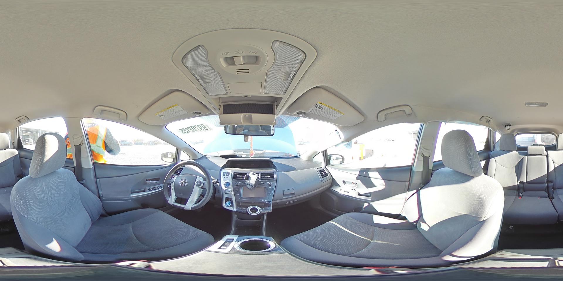 2012 TOYOTA PRIUS V