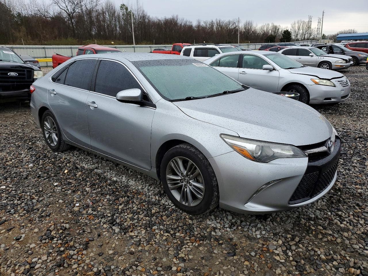 2015 TOYOTA CAMRY
