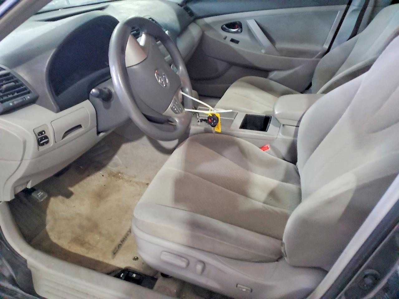 2009 TOYOTA CAMRY
