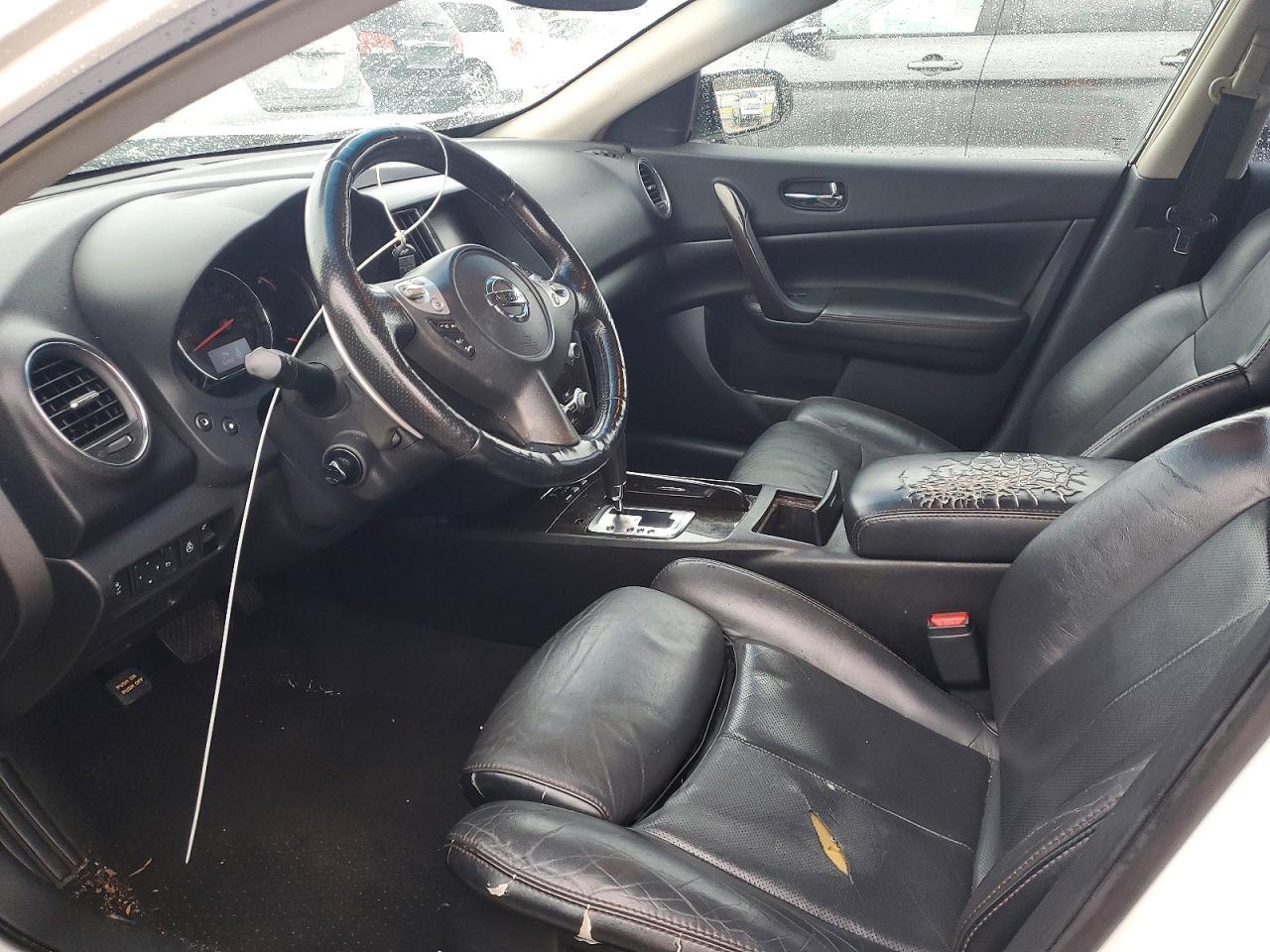 2012 NISSAN Maxima