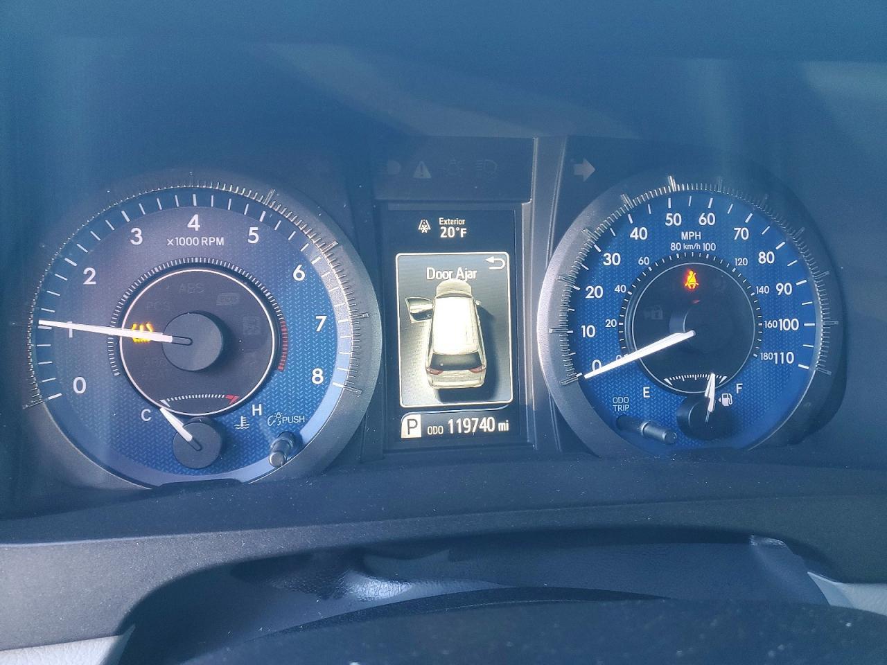 2017 TOYOTA SIENNA