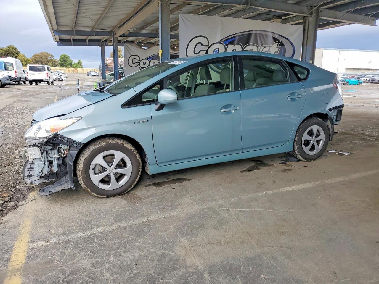 2013 TOYOTA PRIUS