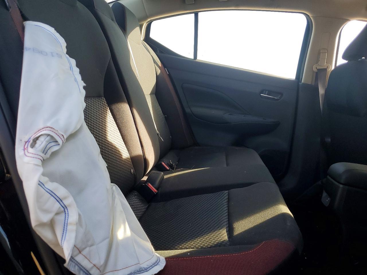 2025 NISSAN VERSA