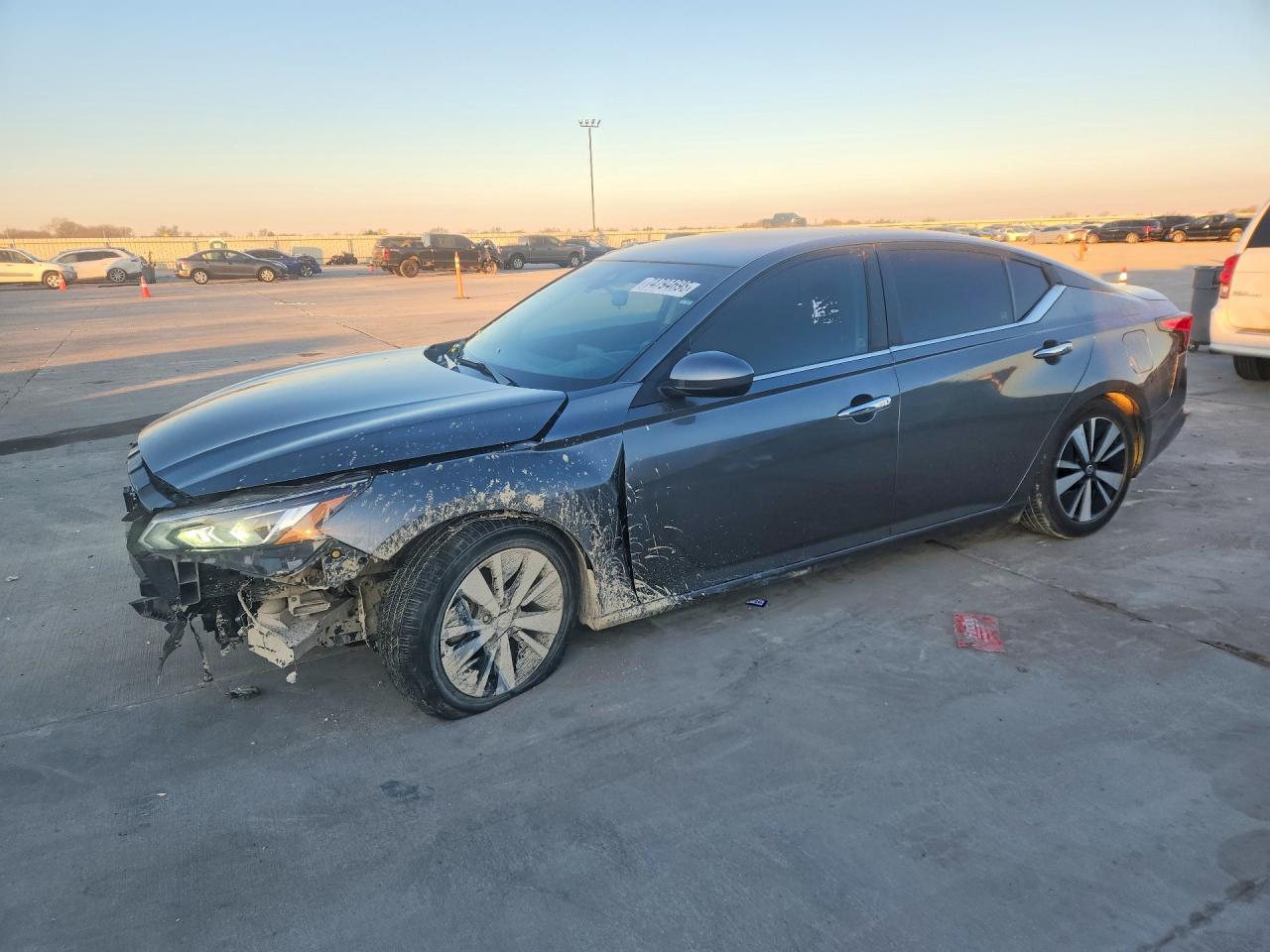2022 NISSAN ALTIMA