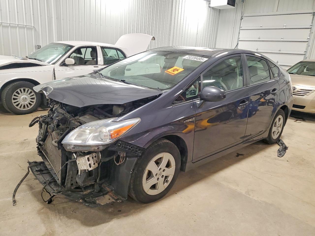2011 TOYOTA PRIUS