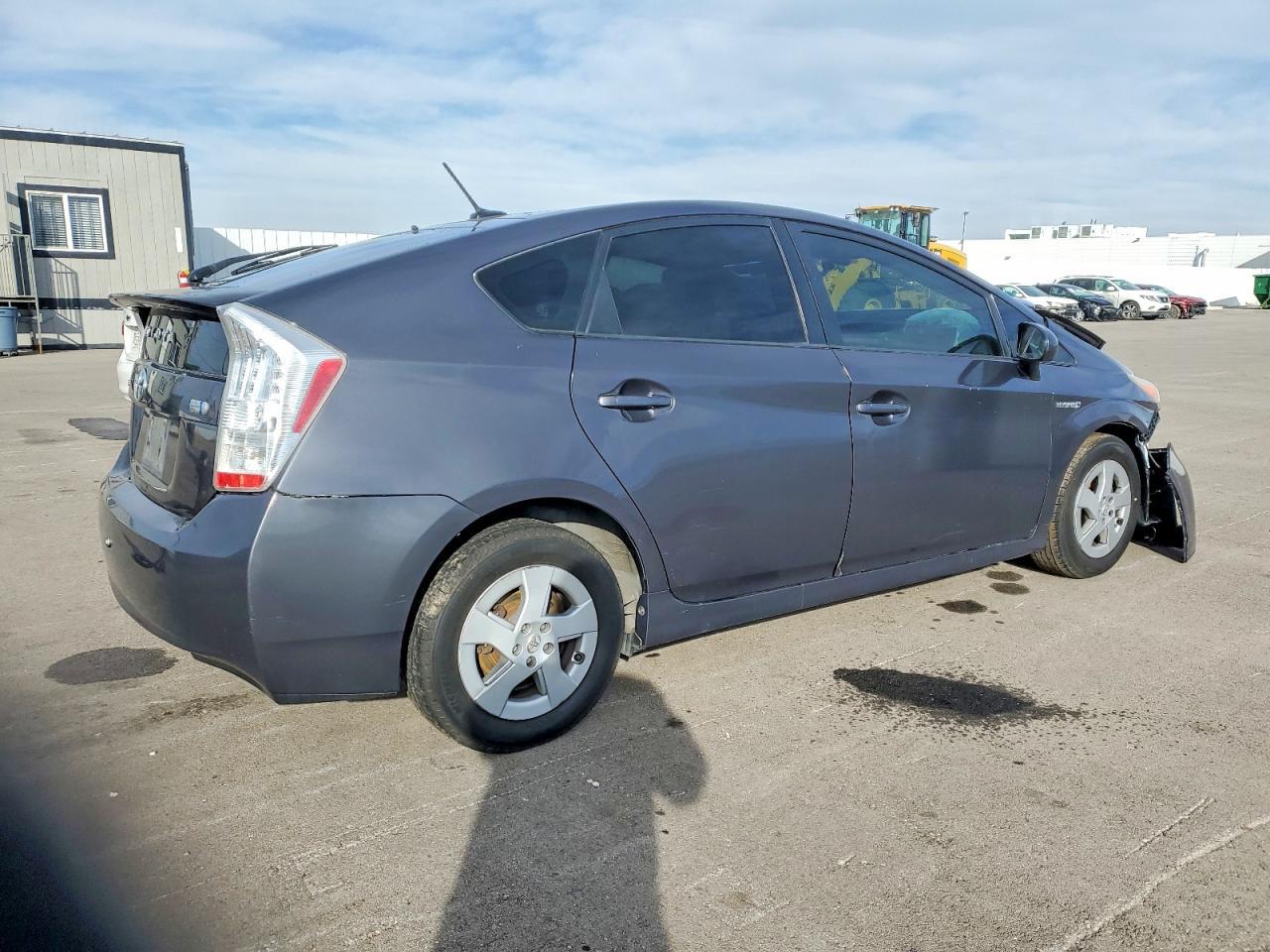 2011 TOYOTA PRIUS