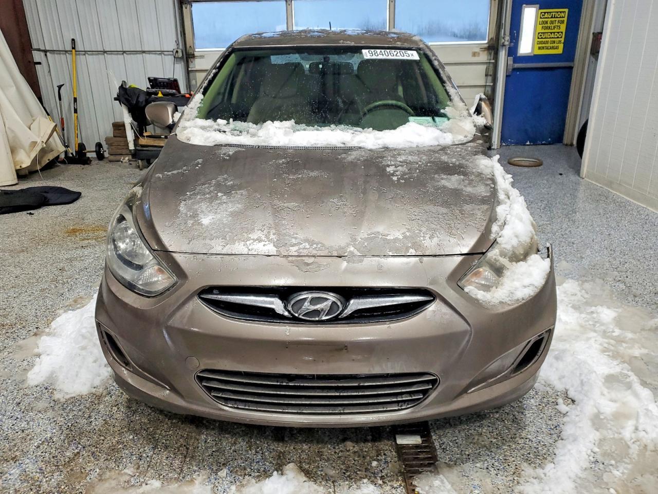 2012 HYUNDAI ACCENT