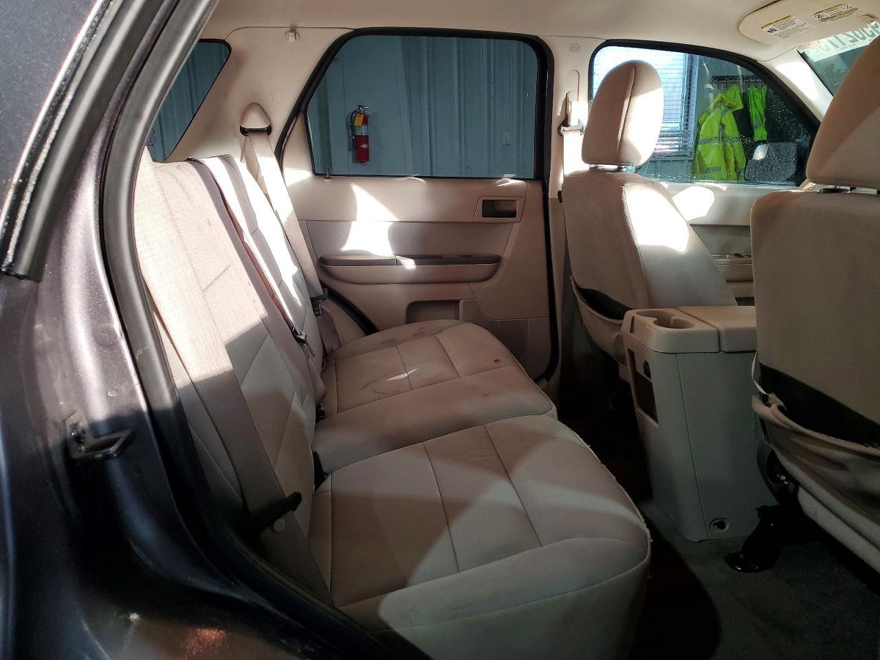 2012 FORD ESCAPE