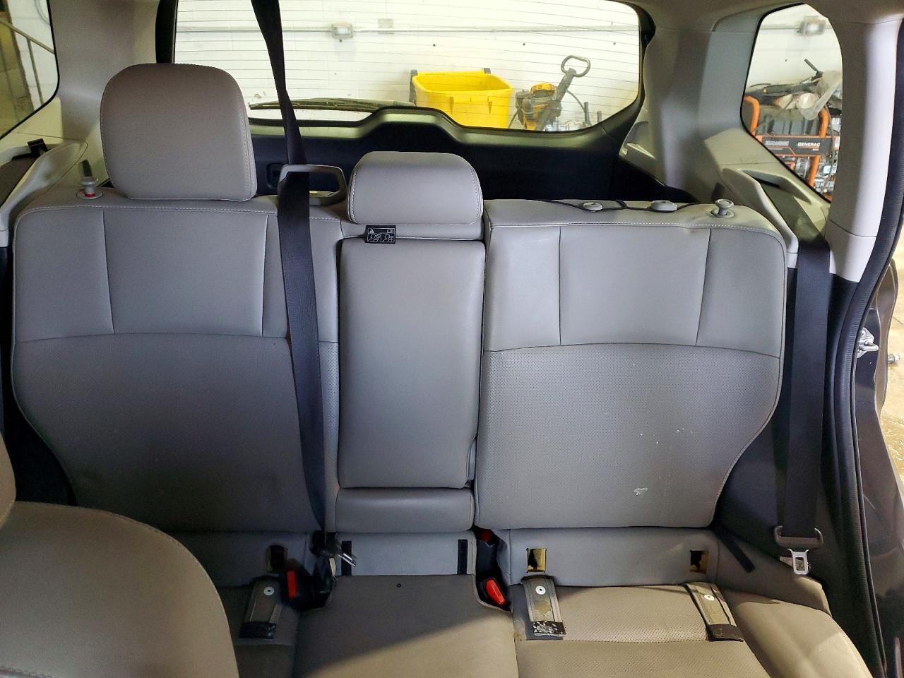 2016 SUBARU FORESTER
