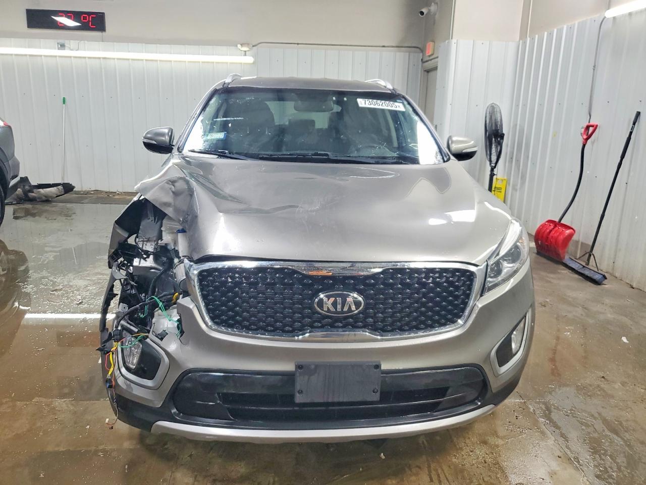2018 KIA SORENTO