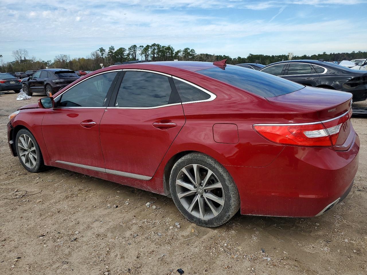 2016 HYUNDAI Azera