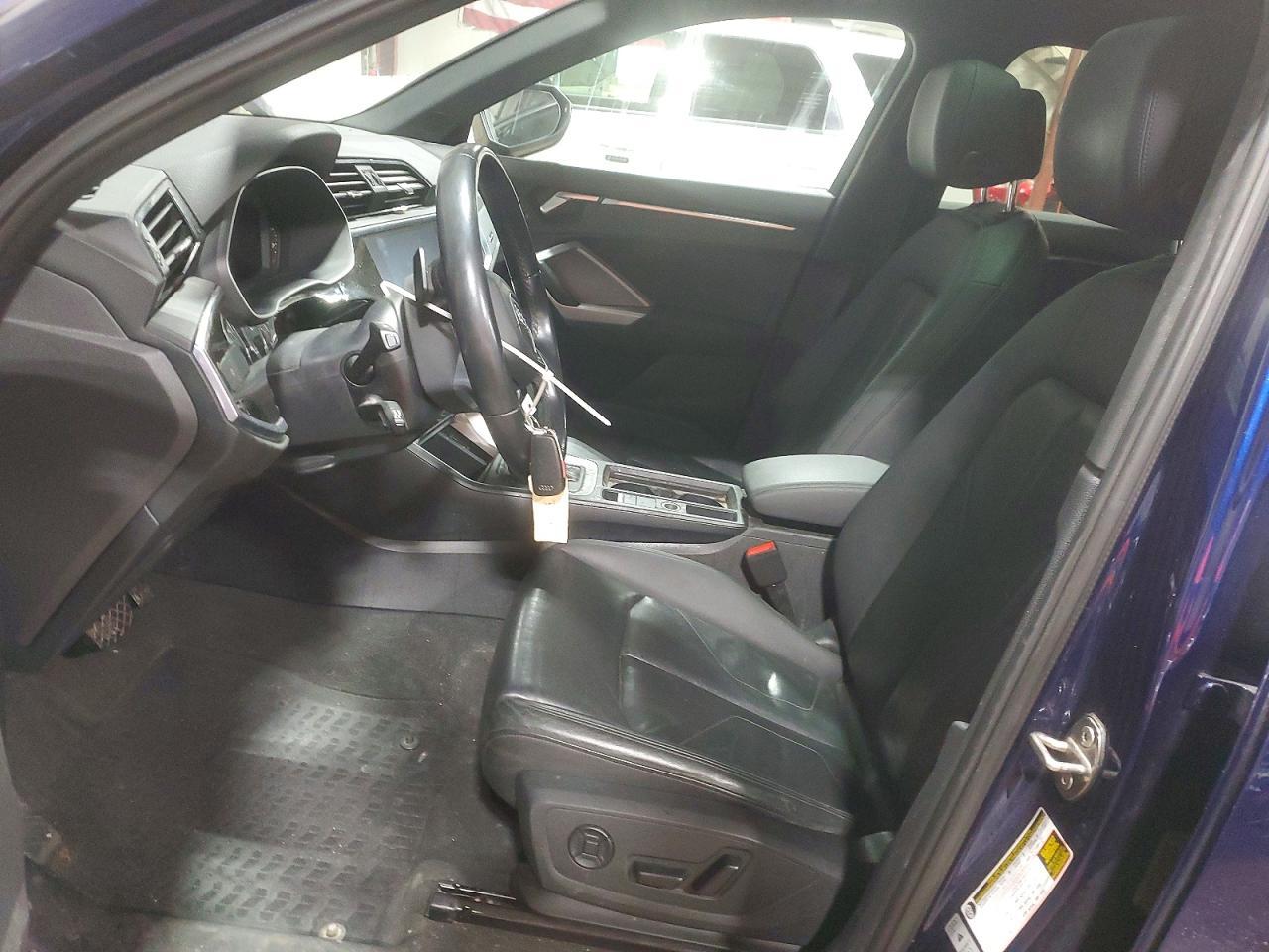 2021 AUDI Q3