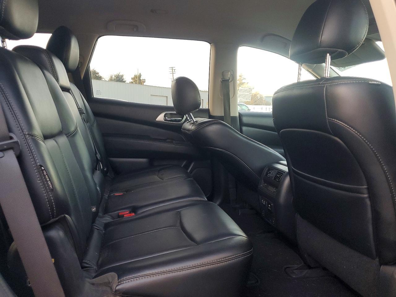 2019 NISSAN PATHFINDER