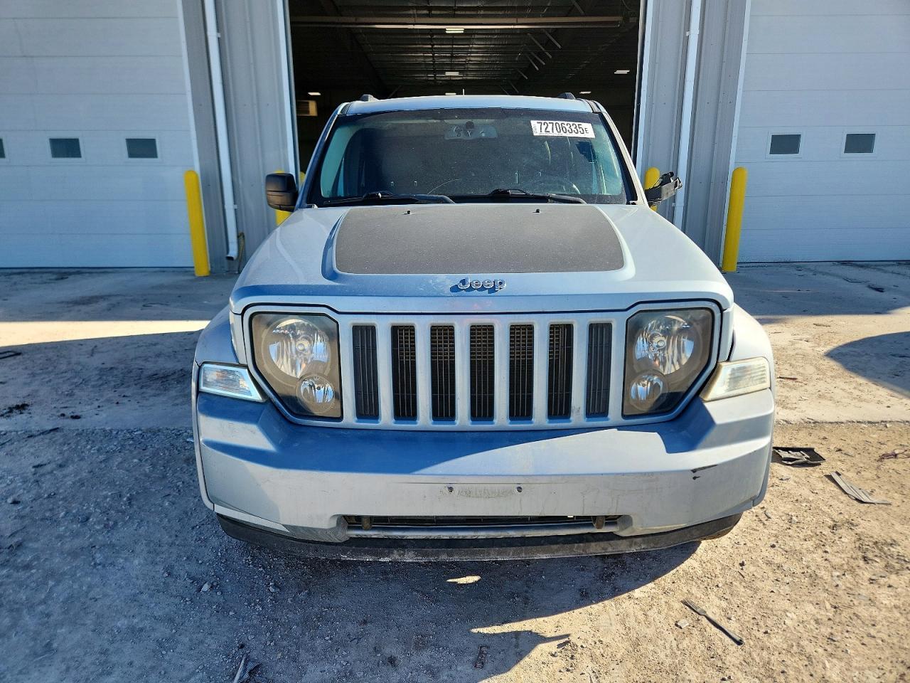 2012 JEEP Liberty