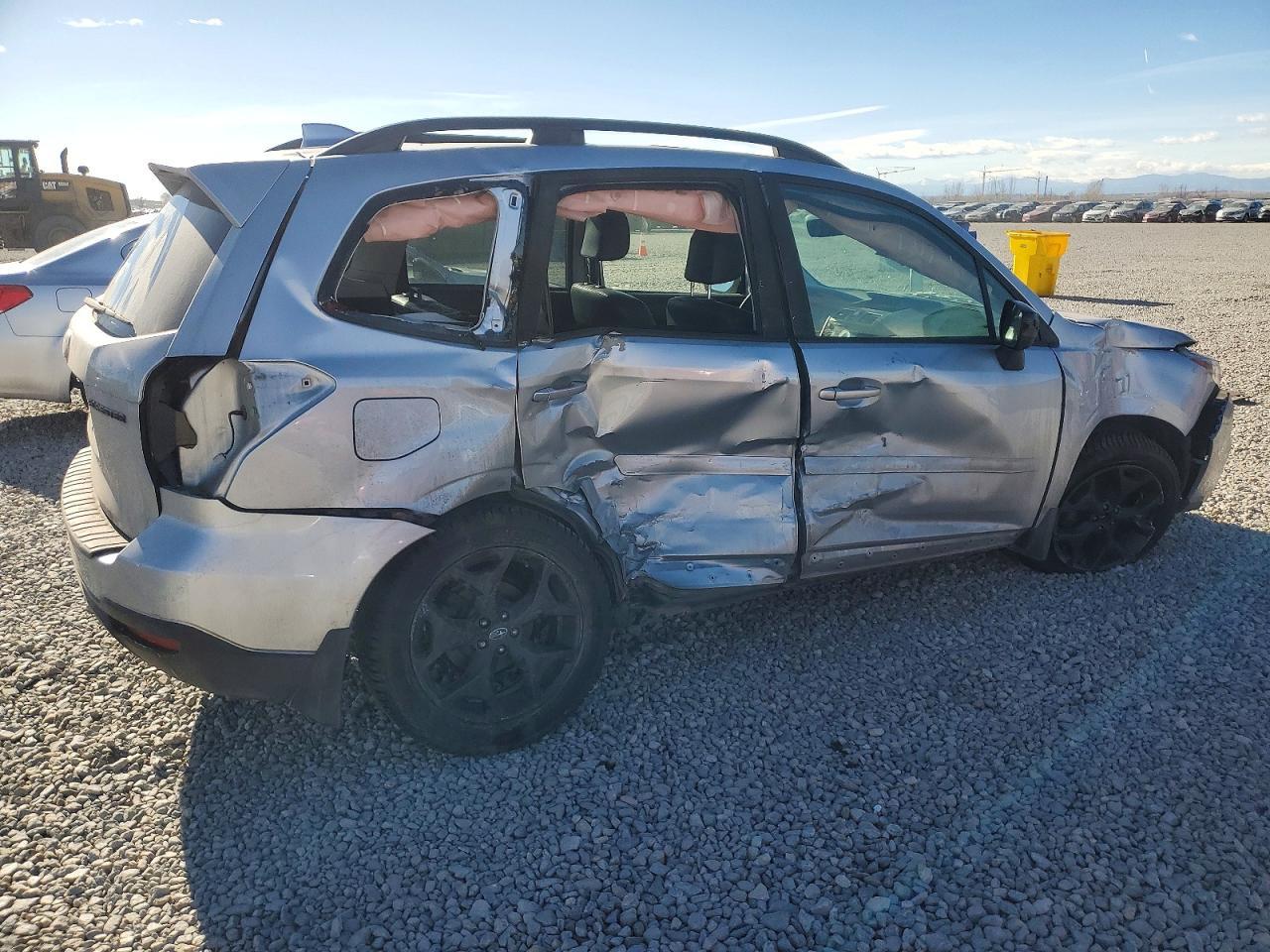 2018 SUBARU FORESTER