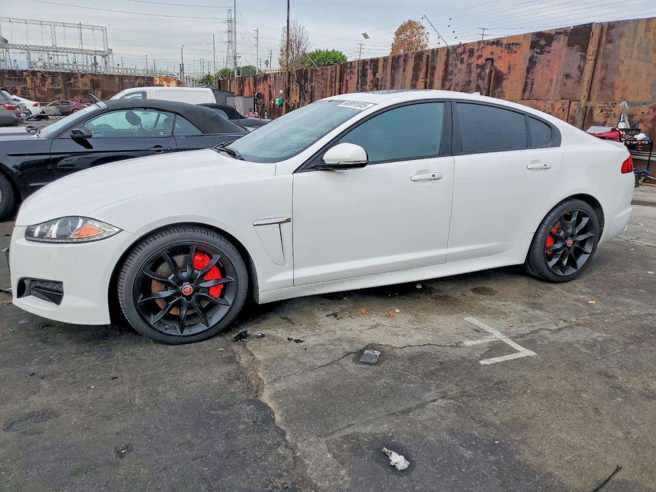 2015 JAGUAR XF