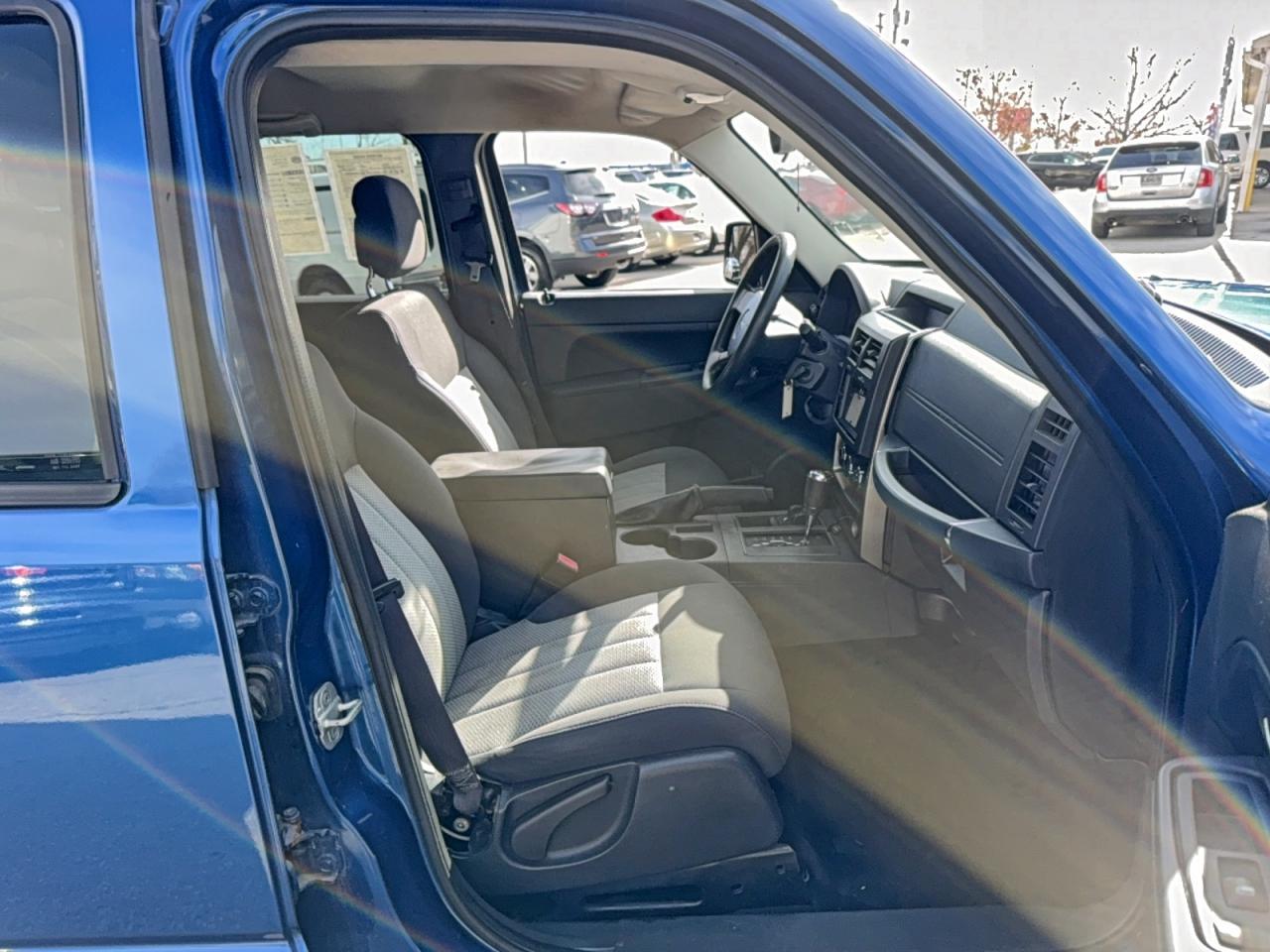 2010 JEEP Liberty