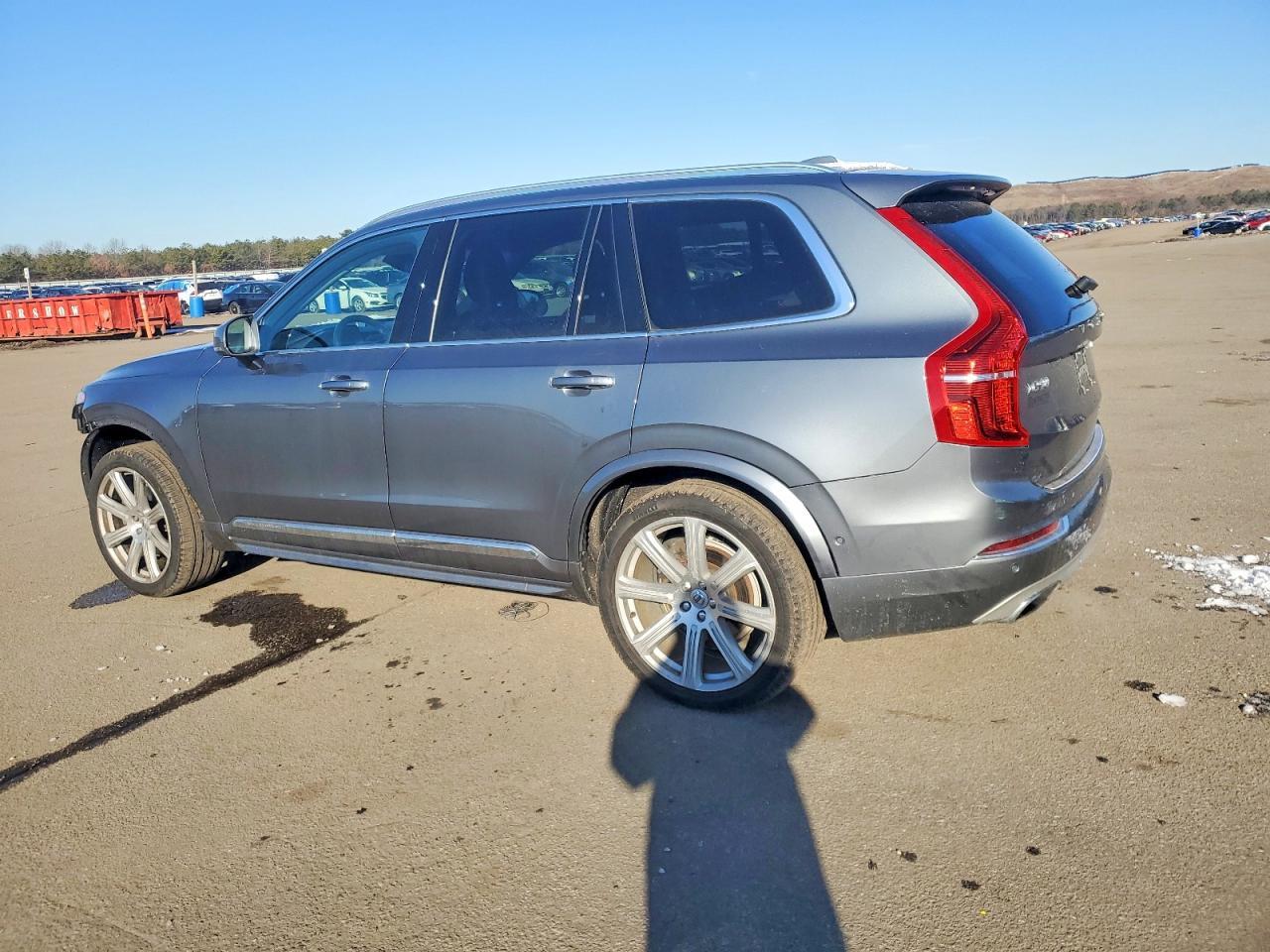 2018 VOLVO XC90