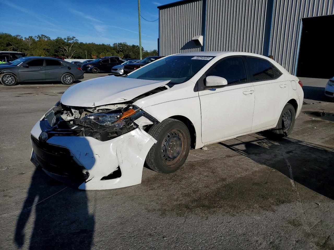 2019 TOYOTA COROLLA