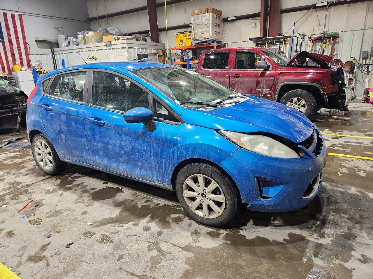 2012 FORD Fiesta