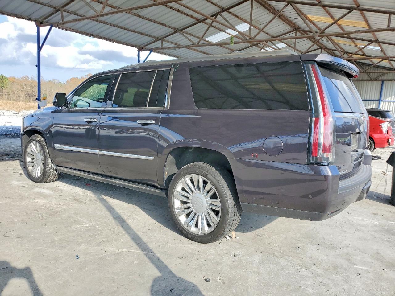 2017 CADILLAC Escalade ESV