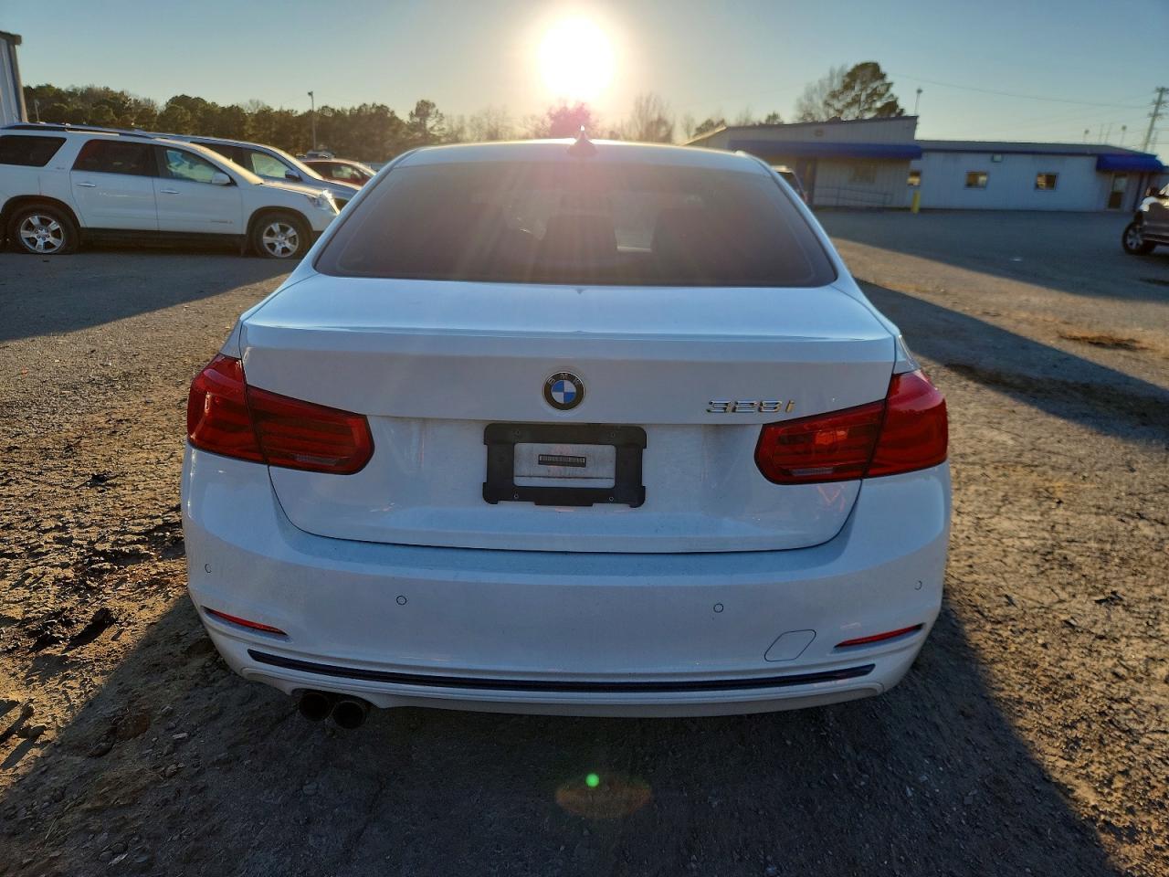 2016 BMW 3 SERIES