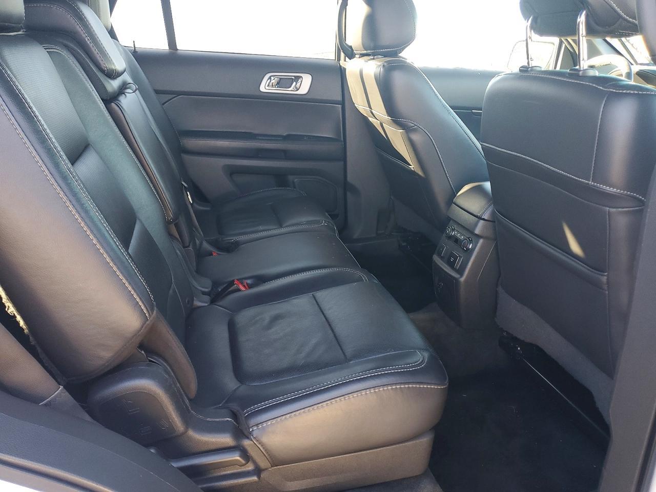 2015 FORD Explorer Sport Trac
