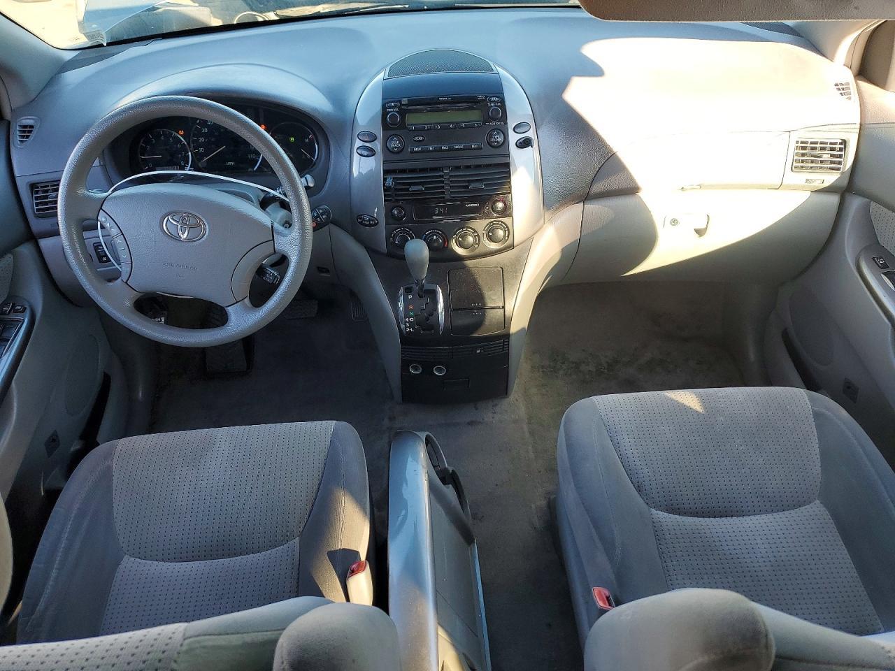 2008 TOYOTA SIENNA